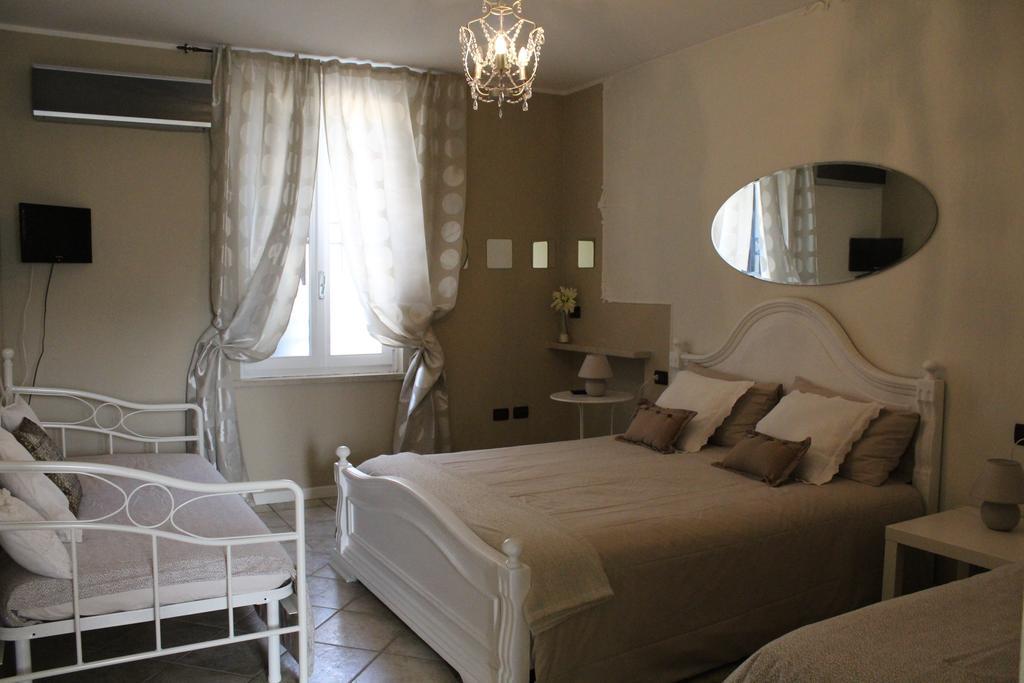 Maison Fortune Castelnuovo del Garda Kamer foto